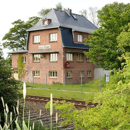 Appartement Bahnhof Hohen Mistorf Extérieur photo