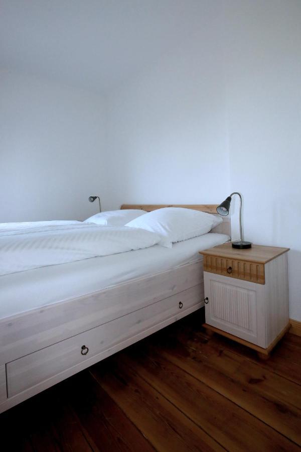 Appartement Bahnhof Hohen Mistorf Extérieur photo