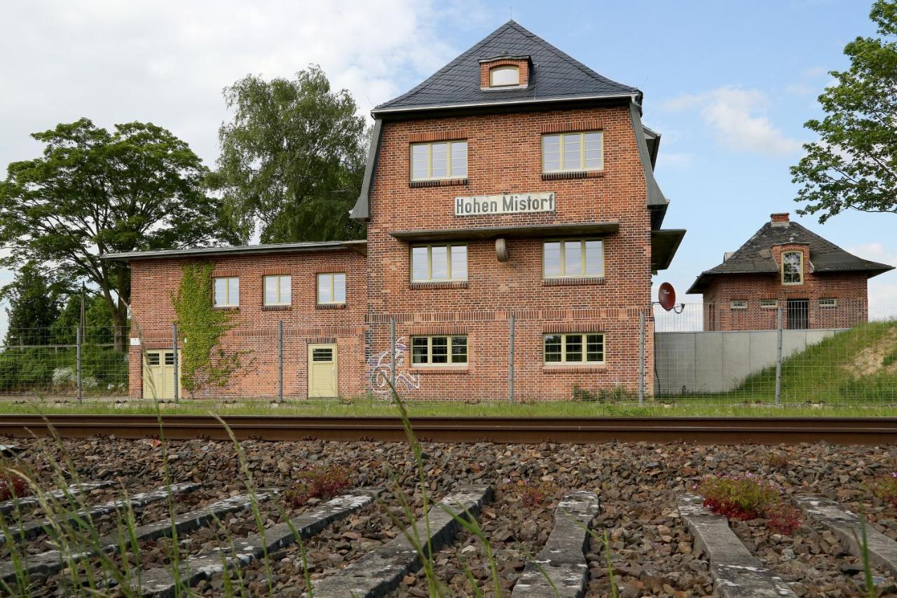 Appartement Bahnhof Hohen Mistorf Extérieur photo